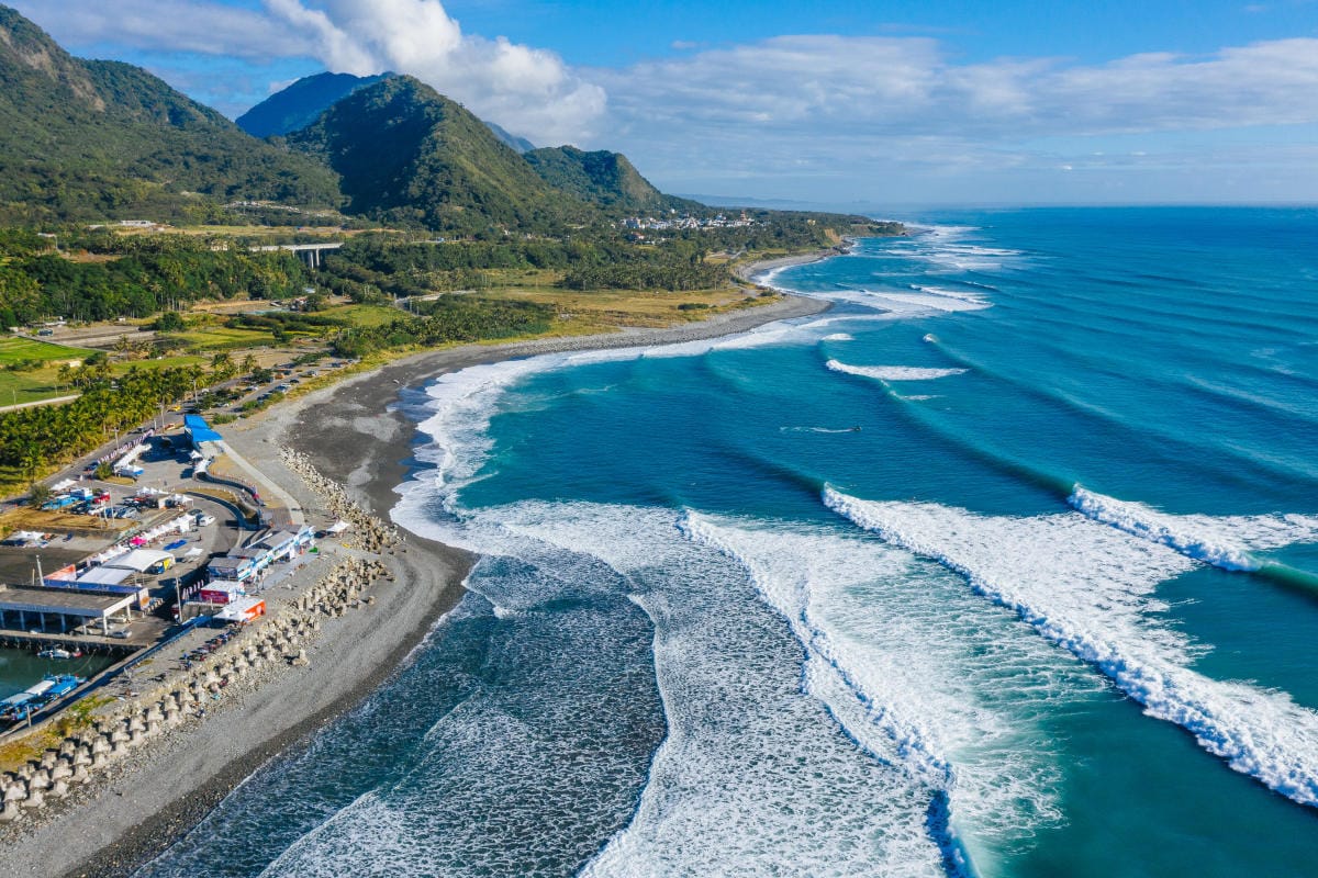 Let Our Surf Alerts Do All Your Forecast Heavy Lifting
