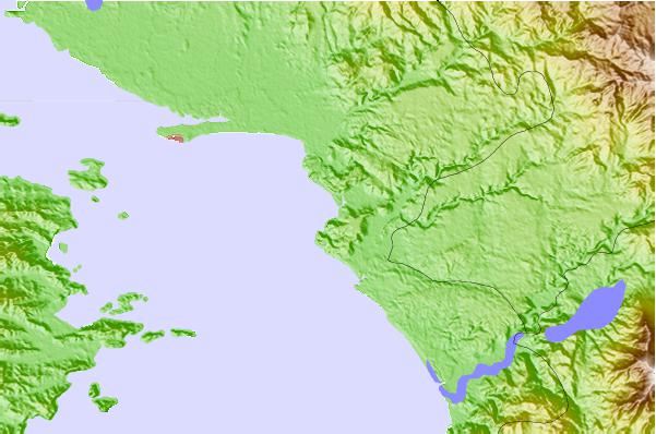 Locais de surf localizados perto de Puerto Caldera - El Hoyo